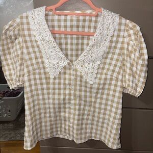Peach Gingham Lace Collar Top